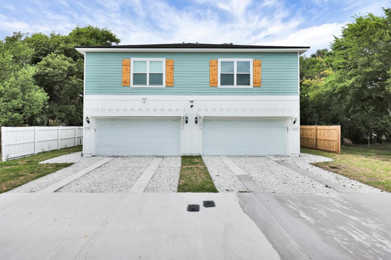 Few Steps To Ocean-4 Beach Cruisers & Free Parking & Private Backyard Jacksonville Beach Εξωτερικό φωτογραφία